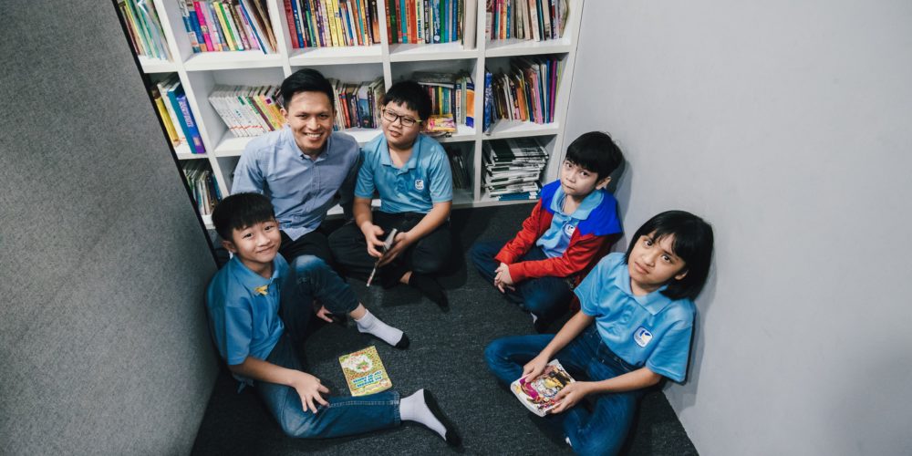 Kurnia IGCSE homeschool advocates a lifestyle of reading amongst their students.